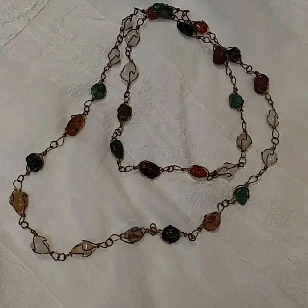 Neckles - Picture 4 of 4